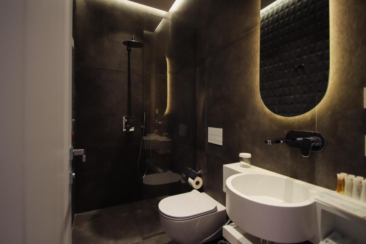 Hotell The Crown Boutique & 4*
