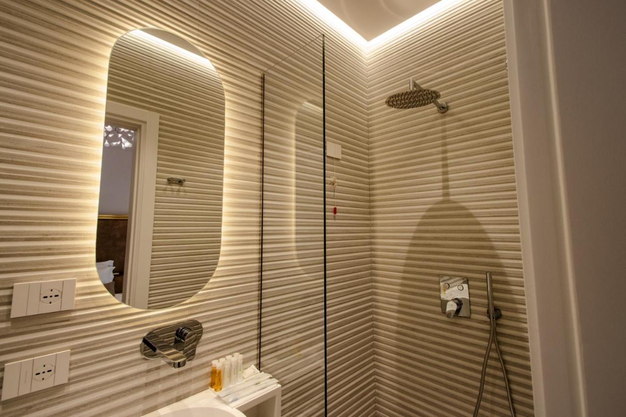 The Crown Boutique & Hotel 4*