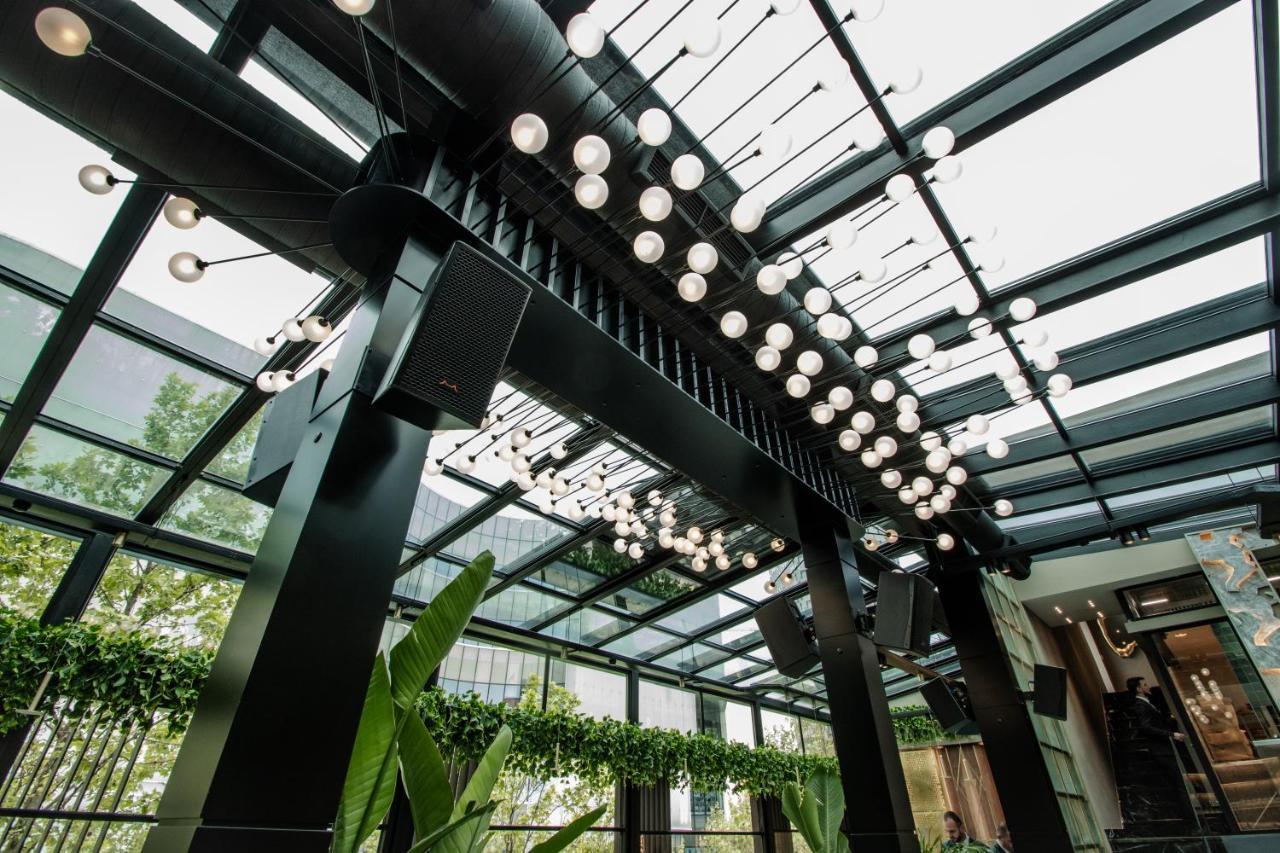 Hotel The Crown Boutique & Tirana