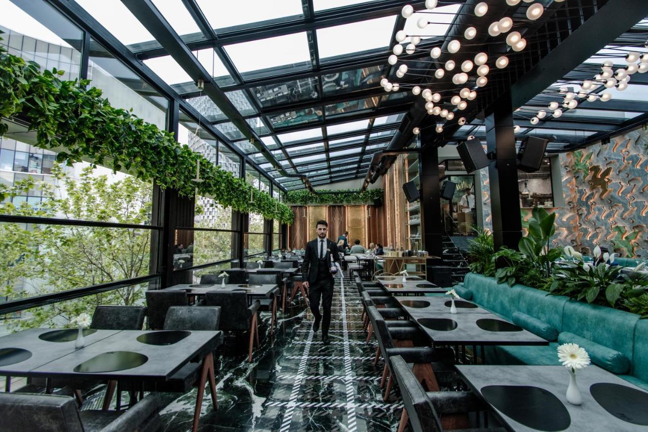 Hotel The Crown Boutique & Tirana